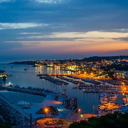 Biancaleuca & * Santa Maria di Leuca